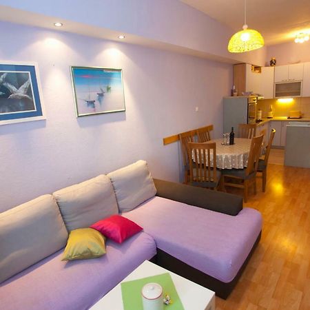 Apartmani Ruza Макарска Экстерьер фото