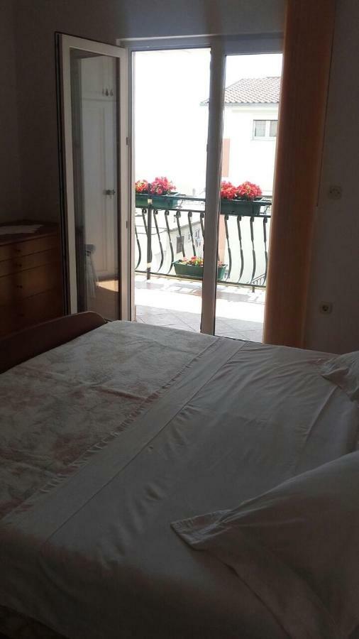 Apartmani Ruza Макарска Экстерьер фото